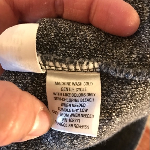 𝅺men’s L, Heather Grey, Tasso Elba pull over sweater. - Picture 4 of 4